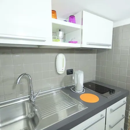 Apartment Santa Chiara *